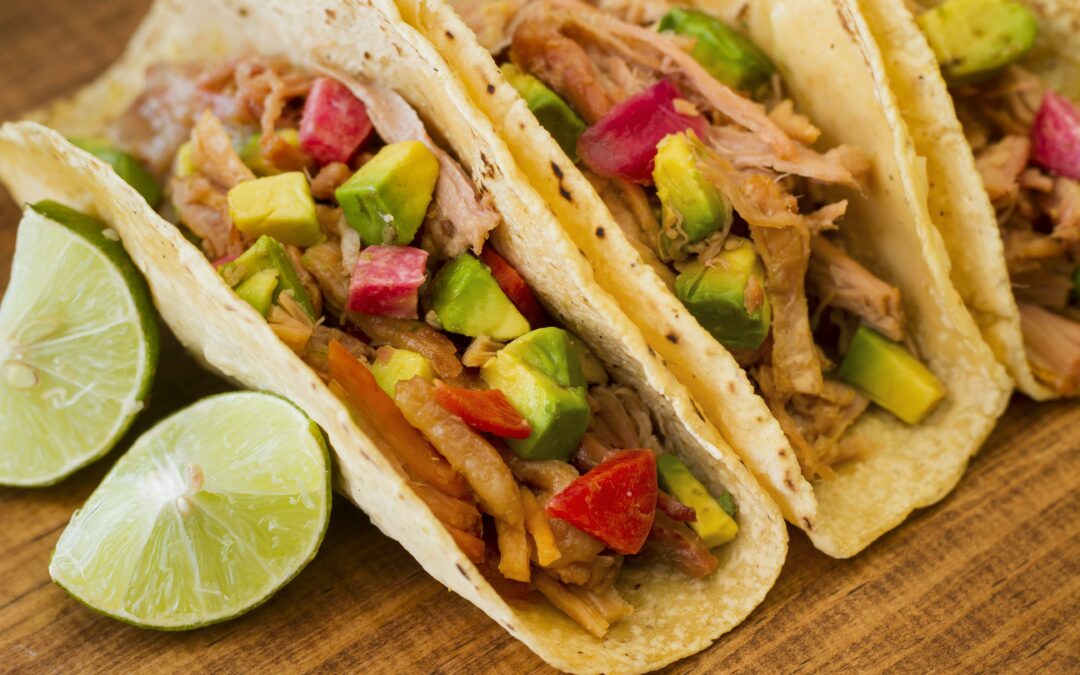 Tacos al Pastor – Mexikanische Tacos mit mariniertem Schweinefleisch